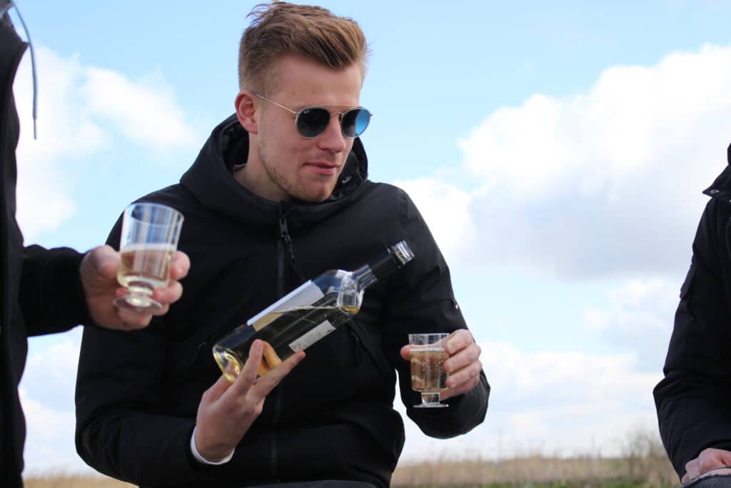 Wijn-arrangement-sloephuren